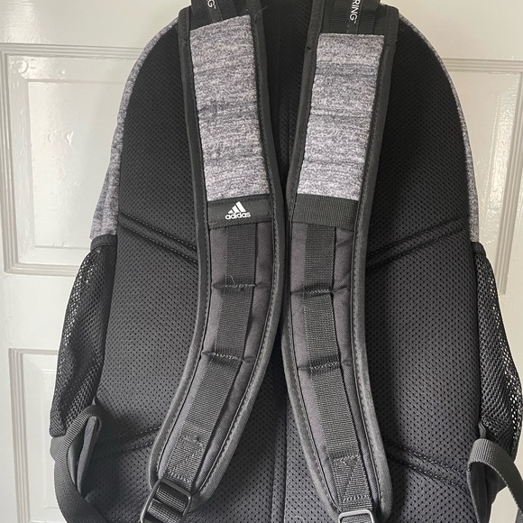 Adidas Heathered Gray Backpack NWOT - Picture 3 of 3